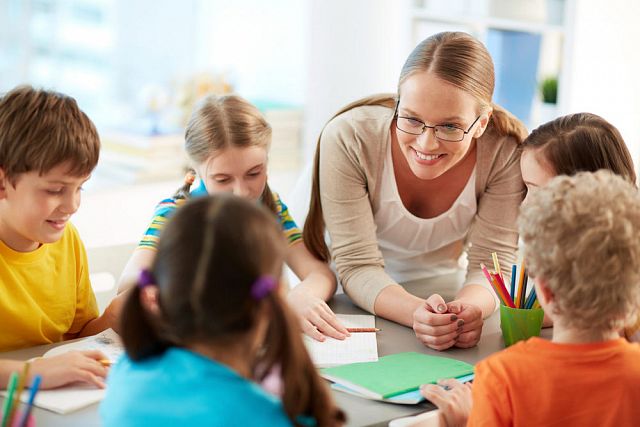 shutterstock_teacher-2-1440x960.jpg